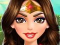 Gra Wonder Woman: Twarz  w Internecie