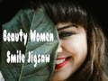 Gra Uroda Kobiety Smile Jigsaw  w Internecie