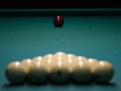 Gra 3d Billiard Piramid w Internecie