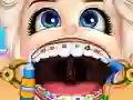 Gra Baby Elsa Wears A Brace w Internecie