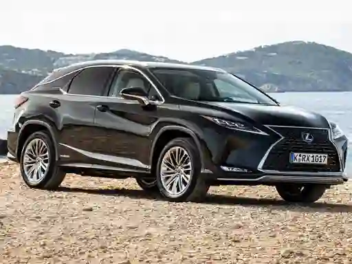 Gra Lexus RX w Internecie