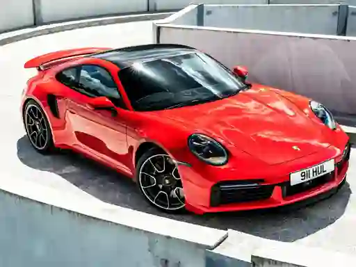 Gra 2021 UK Porsche 911 Turbo S w Internecie