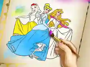 Gra Princesses Coloring Book w Internecie