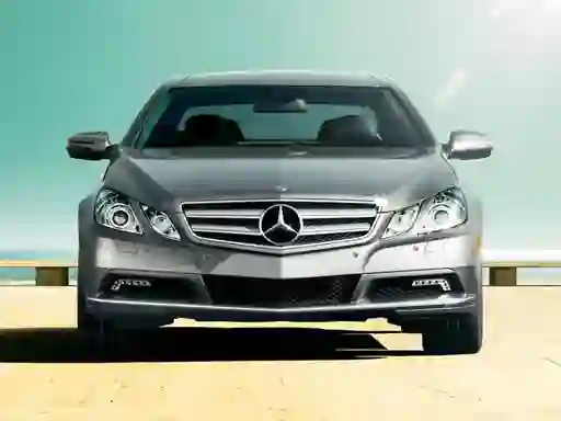 Gra E Coupe Cars Puzzle w Internecie