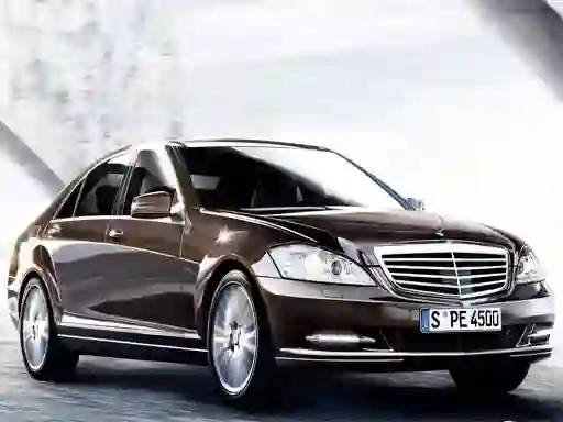 Gra Luxury Sedan Suzzle w Internecie