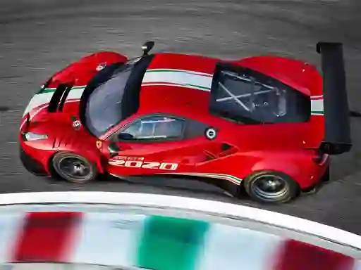 Gra Ferrari 488 GT3 Evo w Internecie