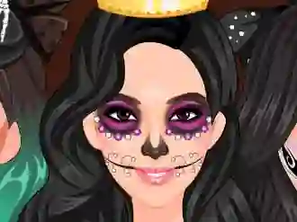 Gra Kardashians Spooky Makeup w Internecie