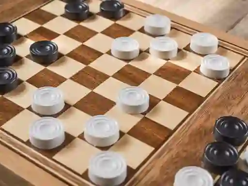 Gra Checkers Two Player w Internecie