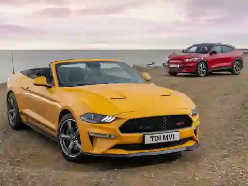 Gra Ford Mustang California Special Slide w Internecie