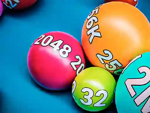 Gra Merge the Balls 2048: Billiards! w Internecie
