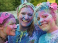 Gra Układanka Holi dla dziewcząt  w Internecie