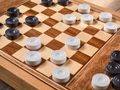 Gra Warcaby dla dwóch graczy  w Internecie